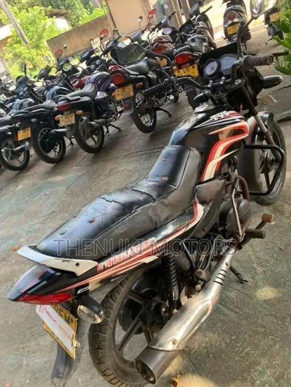 TVS Metro 2017