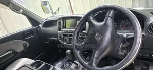 Nissan Caravan 2010