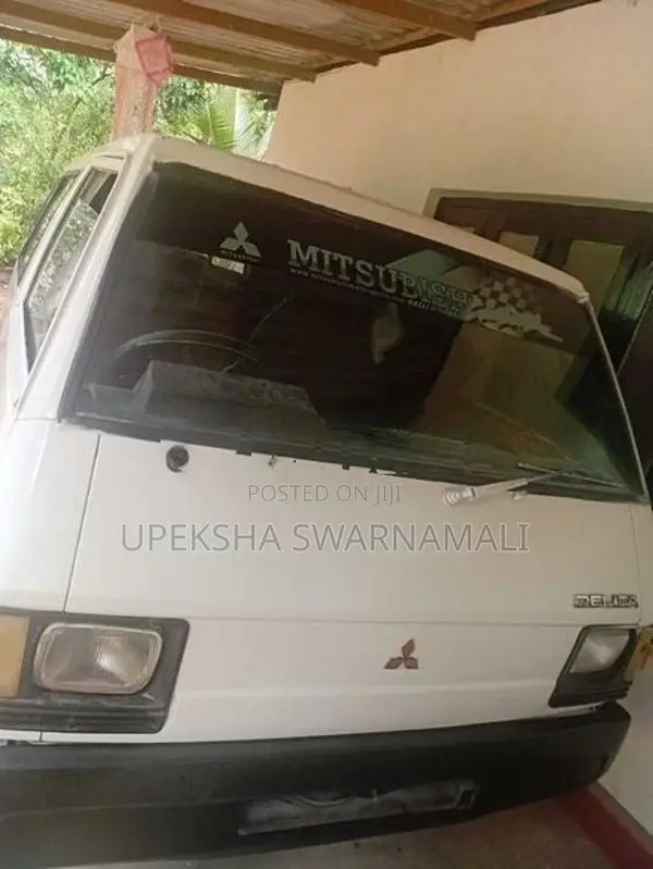 Mitsubishi Delica 1983
