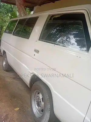 Mitsubishi Delica 1983