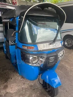 Bajaj RE 4Stroke 2014