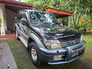 Toyota Land Cruiser Prado 2000
