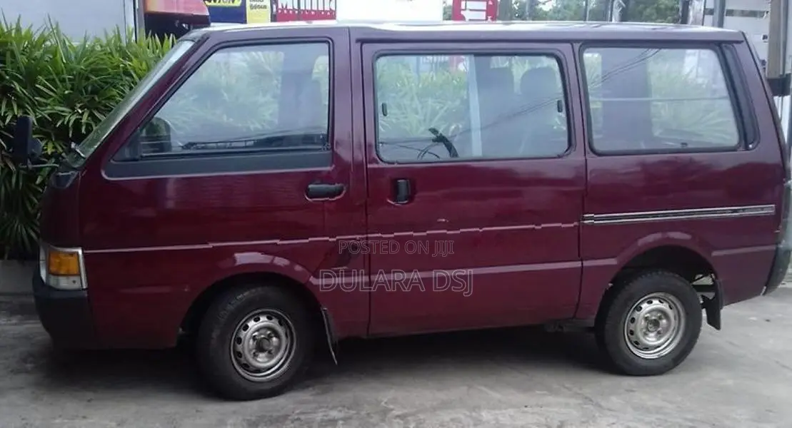 Nissan Vanette 1988
