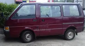 Nissan Vanette 1988