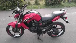 Yamaha FZ 2015