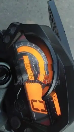 Yamaha FZ 2015