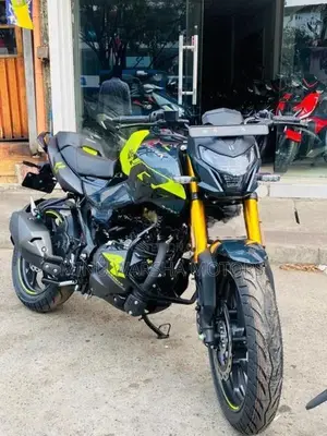 Hero Hunk 160R 2026