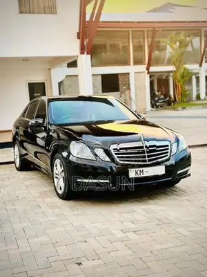 Mercedes Benz E200 2010