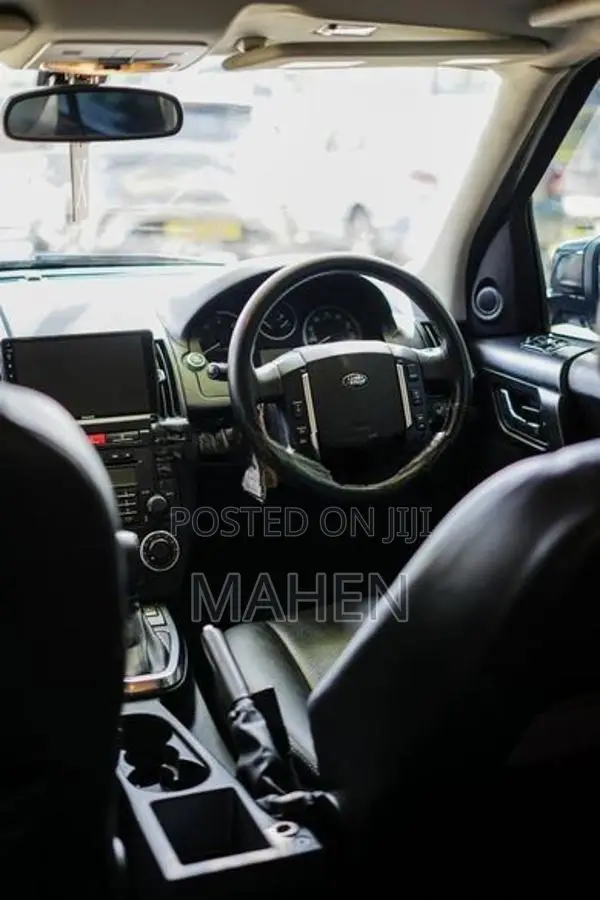 Land Rover Freelander 2012