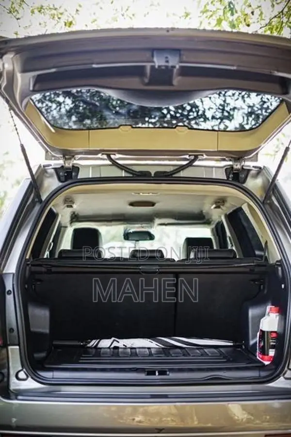 Land Rover Freelander 2012