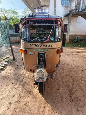 Bajaj RE 2003