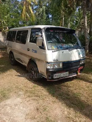 Nissan Caravan 1994