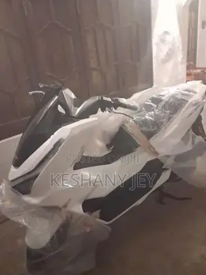 Honda PCX160 2025