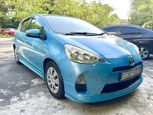 Toyota Aqua 2013