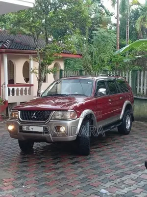 Mitsubishi Montero Sports GLS 2002