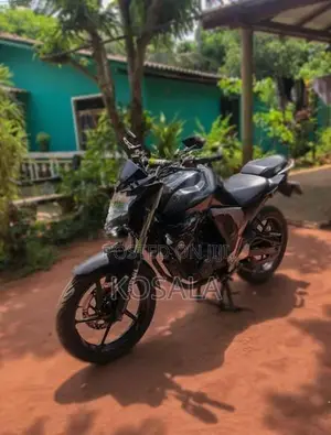 Yamaha FZ 2019