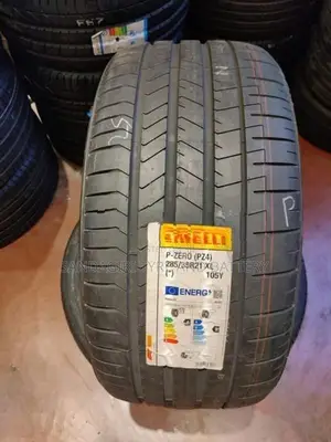 285/35R21 Pirelli Tyres