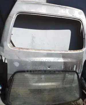 Hyundai Dicky door