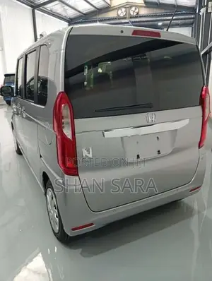 Honda N-Box G 2023