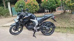 Yamaha FZ 2015