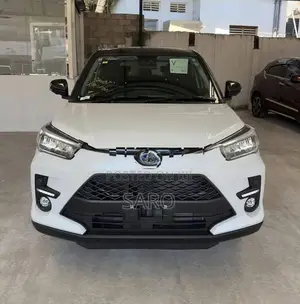 Toyota Raize Z Hybrid BSM 2026