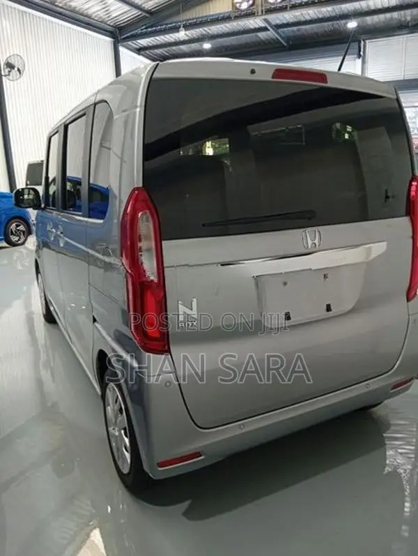 Honda N-Box G 2023