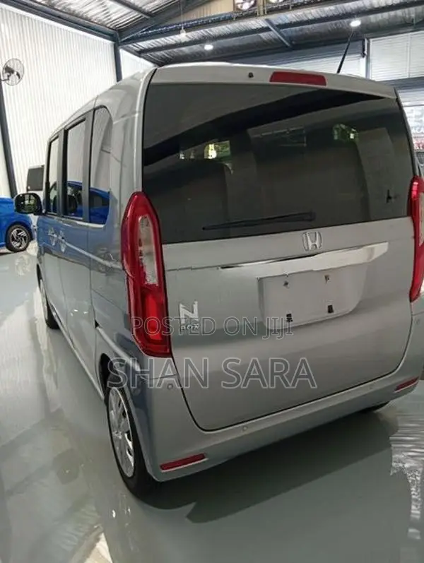 Honda N-Box G 2023