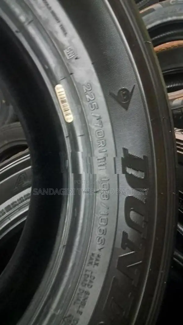 225/70R17 Dunlop Tyres