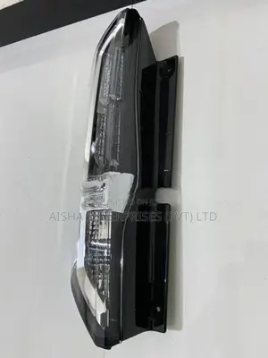Suzuki Spacia Mk94S Tail Light