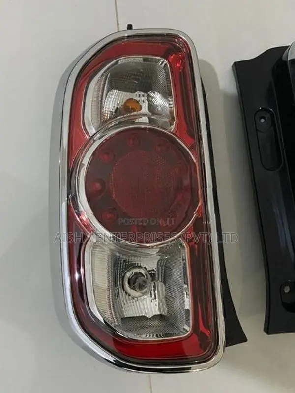 Suzuki Hustler MR41 Tail Light