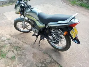 TVS Star City Plus 2006