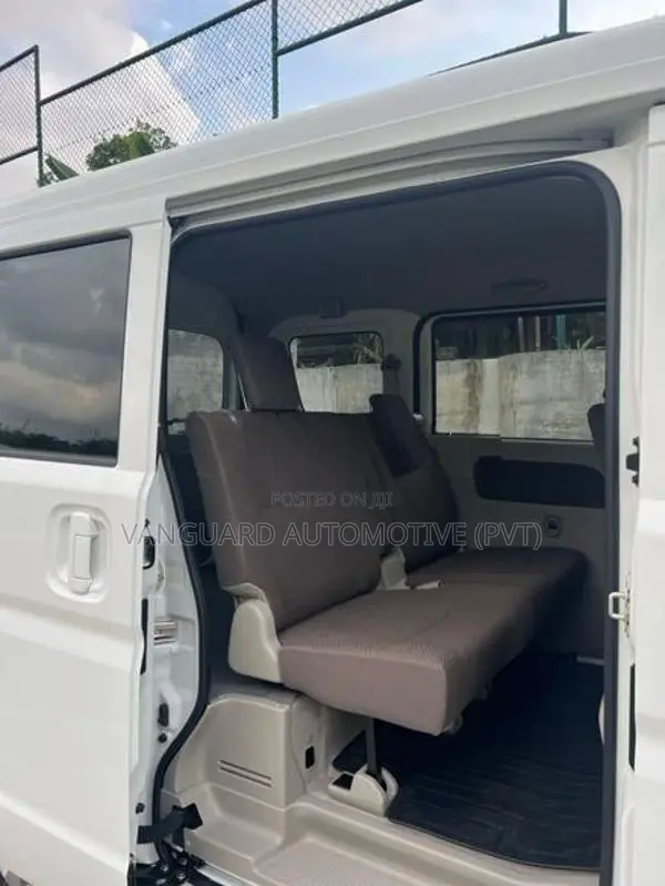 Nissan Clipper 2024