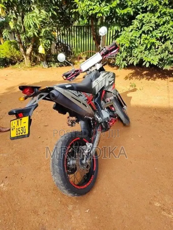 Yamaha WR 2011
