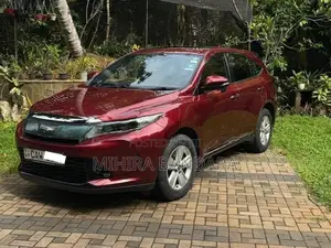 Toyota Harrier 2017