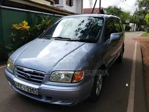 Hyundai Trajet 2001