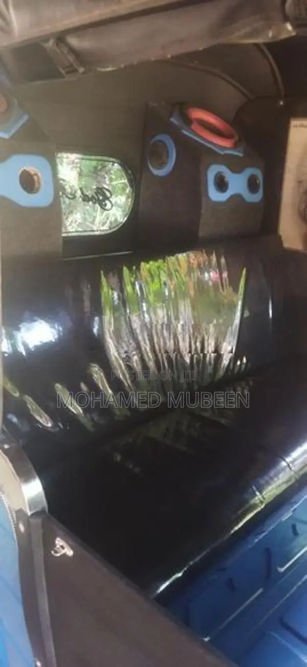 Bajaj RE original 2011