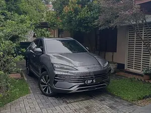 BYD Sealion 6 Superior 2025