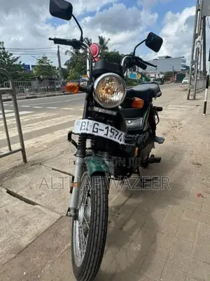 TVS XL 100 2025