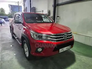 Toyota Hilux REVO 2016