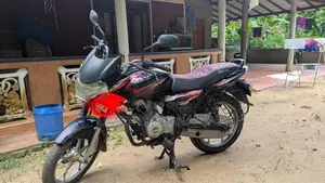 Bajaj Discover 125 2017