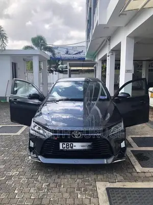Toyota Yaris Ativ 2025