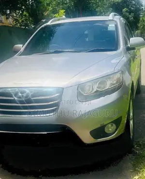Hyundai Santa Fe 2011