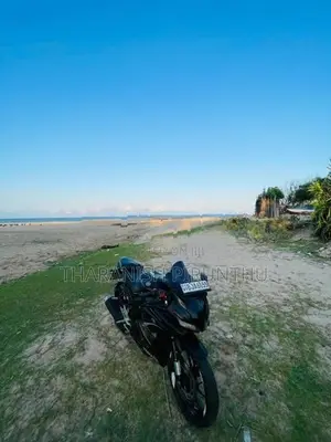 Yamaha R15 2019