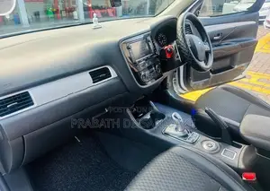 Mitsubishi Outlander 2014