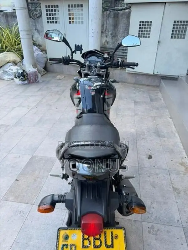 Yamaha FZ S 2014