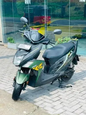 Yamaha Ray ZR 2019