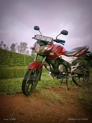 Bajaj Discover 125 2012