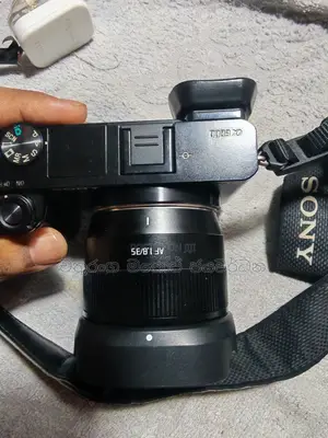 Sony A6000 Mirrorless Camera
