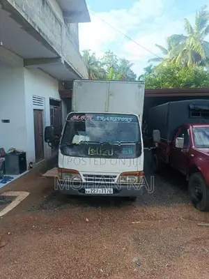 Isuzu 250 2000