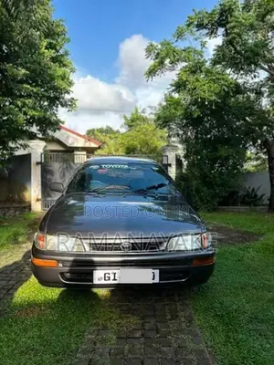 Toyota Corolla CE 108 1998